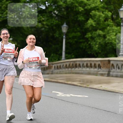 14.06.2026 - REWE Women's Run Dr. Thomas Lammeyer http://msf.ph/oto/9776321 14.06.2026 10:01:33 Laufen 10136, 7, 10135 meine-sportfotos.de