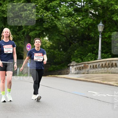 14.06.2026 - REWE Women's Run Dr. Thomas Lammeyer http://msf.ph/oto/9776330 14.06.2026 10:01:35 Laufen 10562, 11237 meine-sportfotos.de