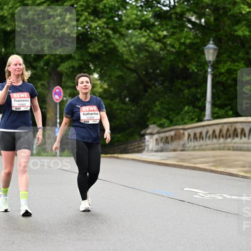 14.06.2026 - REWE Women's Run Dr. Thomas Lammeyer http://msf.ph/oto/9776334 14.06.2026 10:01:35 Laufen 10562, 11237, 51 meine-sportfotos.de