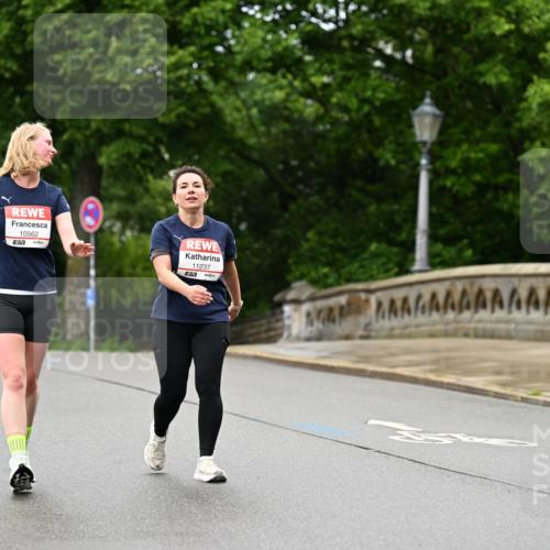 14.06.2026 - REWE Women's Run Dr. Thomas Lammeyer http://msf.ph/oto/9776338 14.06.2026 10:01:36 Laufen 10562, 11237, 7 meine-sportfotos.de