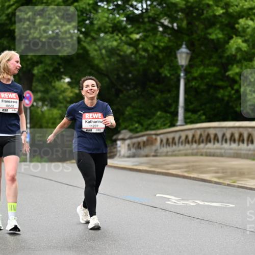 14.06.2026 - REWE Women's Run Dr. Thomas Lammeyer http://msf.ph/oto/9776341 14.06.2026 10:01:36 Laufen 3, 10562, 11237 meine-sportfotos.de