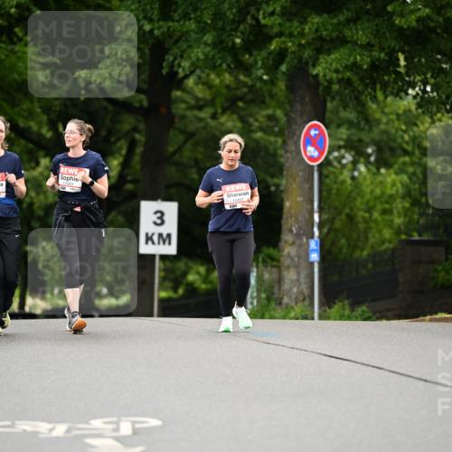 14.06.2026 - REWE Women's Run Dr. Thomas Lammeyer http://msf.ph/oto/9776359 14.06.2026 10:01:44 Laufen 11052, 11053, 3, 1045 meine-sportfotos.de