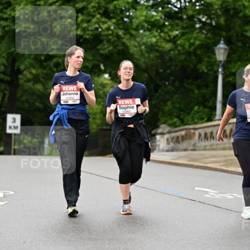 14.06.2026 - REWE Women's Run Dr. Thomas Lammeyer http://msf.ph/oto/9776403 14.06.2026 10:01:51 Laufen 11052, 11053, 10457, 657 meine-sportfotos.de