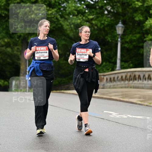 14.06.2026 - REWE Women's Run Dr. Thomas Lammeyer http://msf.ph/oto/9776410 14.06.2026 10:01:52 Laufen 11052, 7, 11053, 10457 meine-sportfotos.de