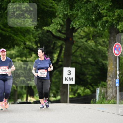 14.06.2026 - REWE Women's Run Dr. Thomas Lammeyer http://msf.ph/oto/9776421 14.06.2026 10:01:56 Laufen 10152, 10700, 3 meine-sportfotos.de