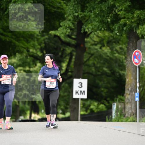 14.06.2026 - REWE Women's Run Dr. Thomas Lammeyer http://msf.ph/oto/9776422 14.06.2026 10:01:57 Laufen 10152, 7, 57, 10700, 3 meine-sportfotos.de