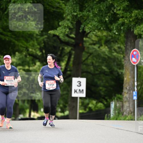 14.06.2026 - REWE Women's Run Dr. Thomas Lammeyer http://msf.ph/oto/9776426 14.06.2026 10:01:57 Laufen 10152, 10700, 3 meine-sportfotos.de