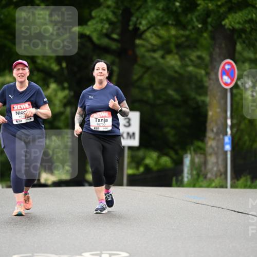 14.06.2026 - REWE Women's Run Dr. Thomas Lammeyer http://msf.ph/oto/9776443 14.06.2026 10:01:59 Laufen 1015, 7, 10700, 3 meine-sportfotos.de