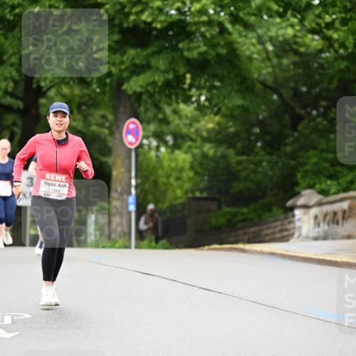 14.06.2026 - REWE Women's Run Dr. Thomas Lammeyer http://msf.ph/oto/9776500 14.06.2026 10:03:22 Laufen 7, 11364 meine-sportfotos.de