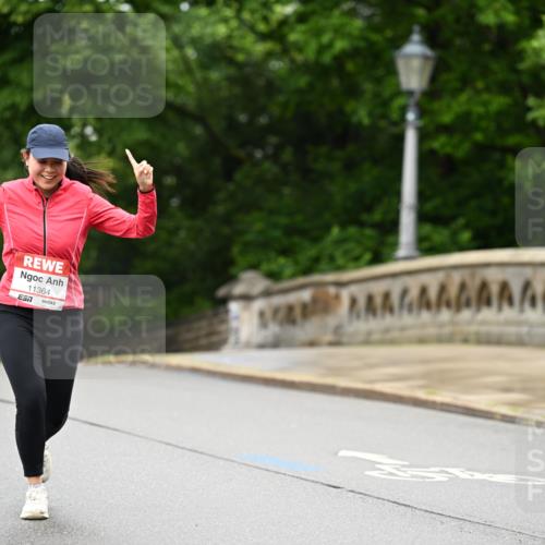 14.06.2026 - REWE Women's Run Dr. Thomas Lammeyer http://msf.ph/oto/9776516 14.06.2026 10:03:24 Laufen 11364 meine-sportfotos.de