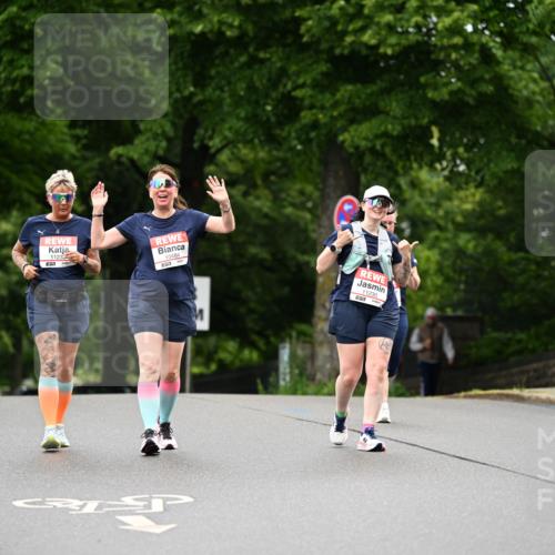 14.06.2026 - REWE Women's Run Dr. Thomas Lammeyer http://msf.ph/oto/9776526 14.06.2026 10:03:26 Laufen 11232, 57, 10484, 11230 meine-sportfotos.de