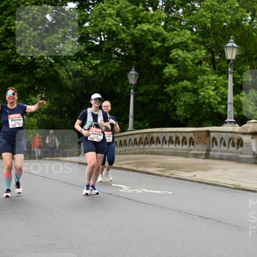 14.06.2026 - REWE Women's Run Dr. Thomas Lammeyer http://msf.ph/oto/9776553 14.06.2026 10:03:29 Laufen 11232, 10484, 11230, 19, 06, 2026 meine-sportfotos.de