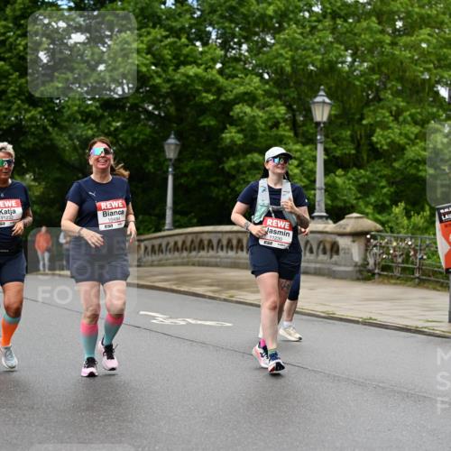 14.06.2026 - REWE Women's Run Dr. Thomas Lammeyer http://msf.ph/oto/9776576 14.06.2026 10:03:31 Laufen 3, 11232, 7, 10484, 657, 11230, 7, 19, 2025 meine-sportfotos.de