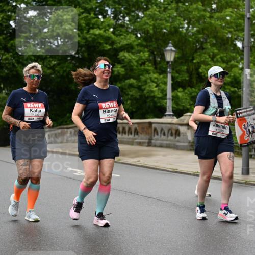 14.06.2026 - REWE Women's Run Dr. Thomas Lammeyer http://msf.ph/oto/9776586 14.06.2026 10:03:32 Laufen 3, 11230, 11232, 7, 10484, 57 meine-sportfotos.de