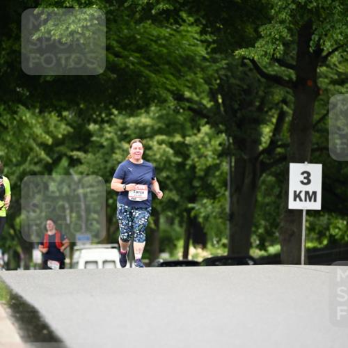 14.06.2026 - REWE Women's Run Dr. Thomas Lammeyer http://msf.ph/oto/9776591 14.06.2026 10:03:40 Laufen 3 meine-sportfotos.de