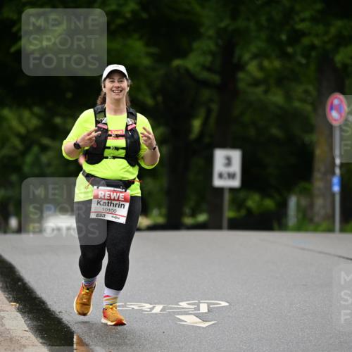 14.06.2026 - REWE Women's Run Dr. Thomas Lammeyer http://msf.ph/oto/9776642 14.06.2026 10:03:51 Laufen 10100, 7, 3 meine-sportfotos.de