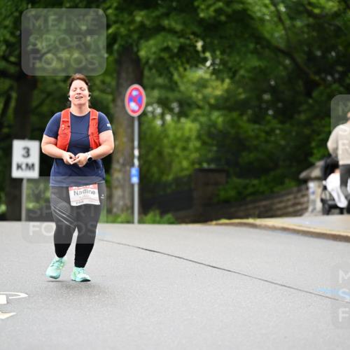 14.06.2026 - REWE Women's Run Dr. Thomas Lammeyer http://msf.ph/oto/9776690 14.06.2026 10:03:58 Laufen 3, 10540 meine-sportfotos.de