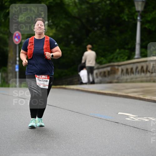 14.06.2026 - REWE Women's Run Dr. Thomas Lammeyer http://msf.ph/oto/9776708 14.06.2026 10:04:00 Laufen 3, 10540 meine-sportfotos.de