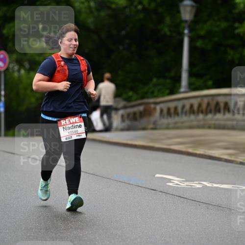 14.06.2026 - REWE Women's Run Dr. Thomas Lammeyer http://msf.ph/oto/9776712 14.06.2026 10:04:01 Laufen 10540, 7 meine-sportfotos.de