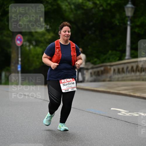 14.06.2026 - REWE Women's Run Dr. Thomas Lammeyer http://msf.ph/oto/9776714 14.06.2026 10:04:01 Laufen 10540 meine-sportfotos.de