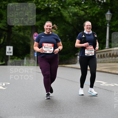 14.06.2026 - REWE Women's Run Dr. Thomas Lammeyer http://msf.ph/oto/9776744 14.06.2026 10:04:47 Laufen 11464, 57, 11193, 7 meine-sportfotos.de