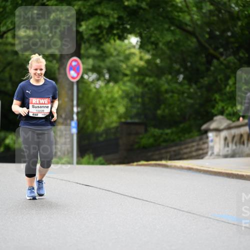 14.06.2026 - REWE Women's Run Dr. Thomas Lammeyer http://msf.ph/oto/9776759 14.06.2026 10:05:44 Laufen 33, 7, 10228 meine-sportfotos.de
