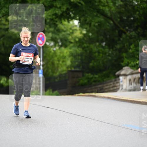14.06.2026 - REWE Women's Run Dr. Thomas Lammeyer http://msf.ph/oto/9776762 14.06.2026 10:05:45 Laufen 3, 10228, 7 meine-sportfotos.de