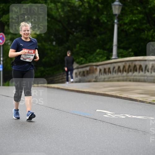 14.06.2026 - REWE Women's Run Dr. Thomas Lammeyer http://msf.ph/oto/9776784 14.06.2026 10:05:47 Laufen 10228, 7 meine-sportfotos.de
