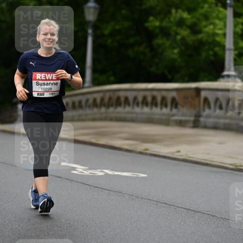 14.06.2026 - REWE Women's Run Dr. Thomas Lammeyer http://msf.ph/oto/9776804 14.06.2026 10:05:49 Laufen 10228 meine-sportfotos.de