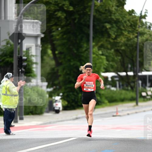 14.06.2026 - REWE Women's Run Dr. Thomas Lammeyer http://msf.ph/oto/9776809 14.06.2026 10:38:26 Laufen 5910 meine-sportfotos.de