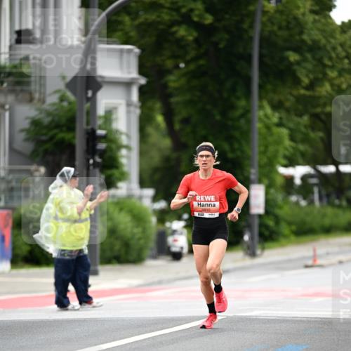 14.06.2026 - REWE Women's Run Dr. Thomas Lammeyer http://msf.ph/oto/9776814 14.06.2026 10:38:26 Laufen 5910 meine-sportfotos.de