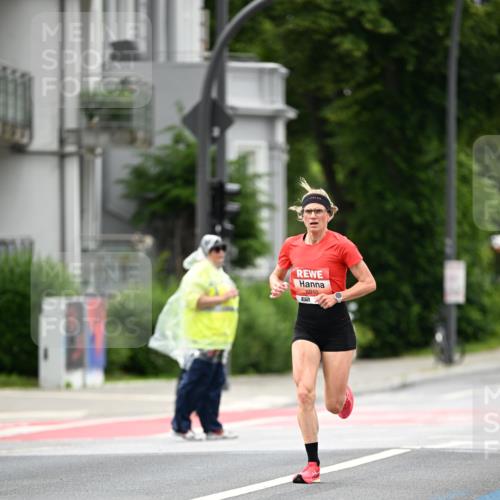 14.06.2026 - REWE Women's Run Dr. Thomas Lammeyer http://msf.ph/oto/9776818 14.06.2026 10:38:27 Laufen 5910, 657 meine-sportfotos.de