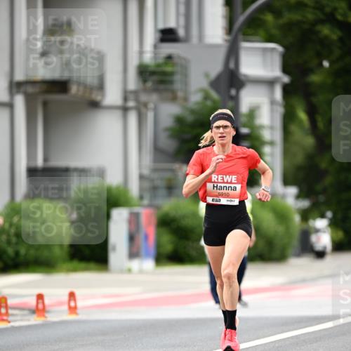 14.06.2026 - REWE Women's Run Dr. Thomas Lammeyer http://msf.ph/oto/9776826 14.06.2026 10:38:27 Laufen 5910 meine-sportfotos.de