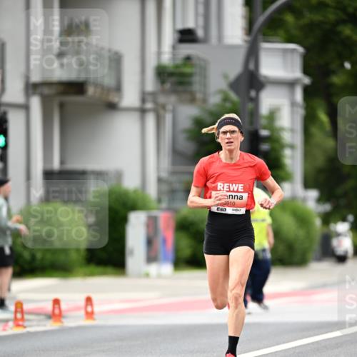 14.06.2026 - REWE Women's Run Dr. Thomas Lammeyer http://msf.ph/oto/9776828 14.06.2026 10:38:28 Laufen 5910, 7 meine-sportfotos.de