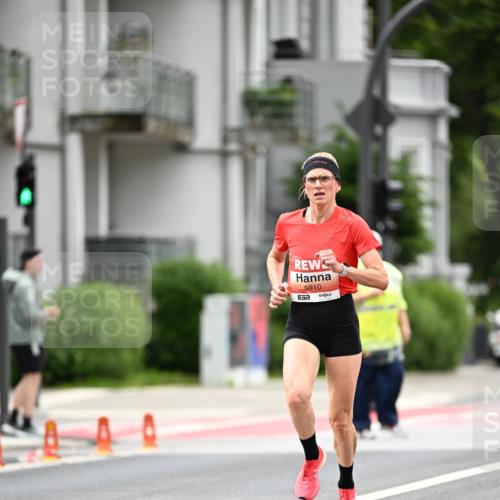 14.06.2026 - REWE Women's Run Dr. Thomas Lammeyer http://msf.ph/oto/9776829 14.06.2026 10:38:28 Laufen 5910 meine-sportfotos.de