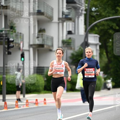 14.06.2026 - REWE Women's Run Dr. Thomas Lammeyer http://msf.ph/oto/9776873 14.06.2026 10:38:44 Laufen 5737, 5906, 7 meine-sportfotos.de