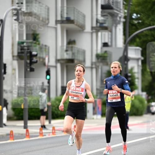 14.06.2026 - REWE Women's Run Dr. Thomas Lammeyer http://msf.ph/oto/9776875 14.06.2026 10:38:44 Laufen 5737, 5906, 7 meine-sportfotos.de