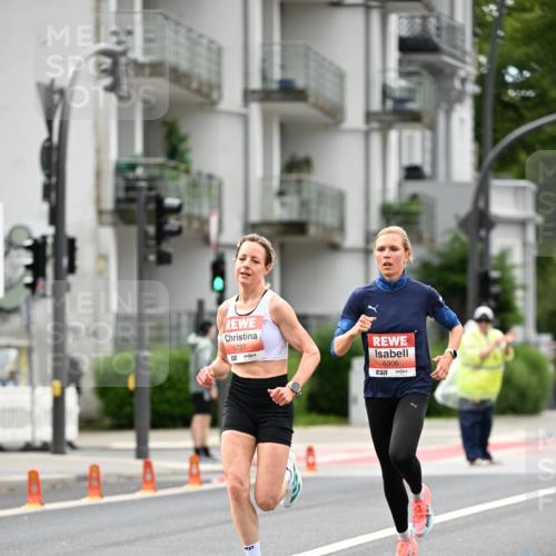14.06.2026 - REWE Women's Run Dr. Thomas Lammeyer http://msf.ph/oto/9776878 14.06.2026 10:38:44 Laufen 5737, 61, 5906 meine-sportfotos.de