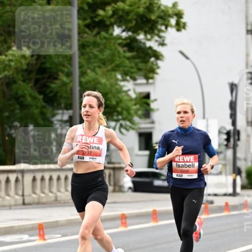 14.06.2026 - REWE Women's Run Dr. Thomas Lammeyer http://msf.ph/oto/9776893 14.06.2026 10:38:46 Laufen 5737, 657, 5906 meine-sportfotos.de