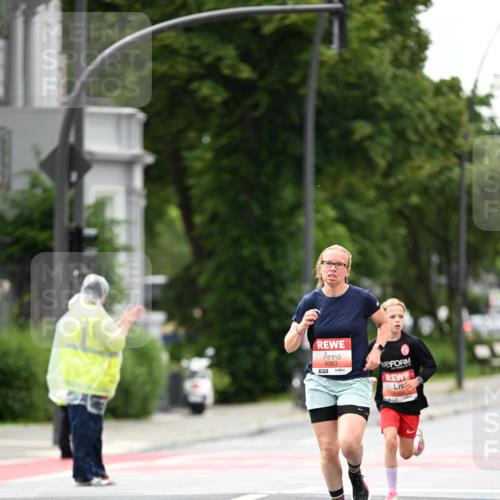14.06.2026 - REWE Women's Run Dr. Thomas Lammeyer http://msf.ph/oto/9776899 14.06.2026 10:38:52 Laufen 6063, 7 meine-sportfotos.de