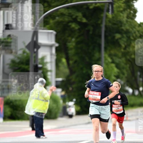 14.06.2026 - REWE Women's Run Dr. Thomas Lammeyer http://msf.ph/oto/9776905 14.06.2026 10:38:52 Laufen 6063, 504 meine-sportfotos.de