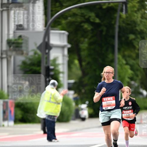 14.06.2026 - REWE Women's Run Dr. Thomas Lammeyer http://msf.ph/oto/9776906 14.06.2026 10:38:53 Laufen 6063, 57 meine-sportfotos.de