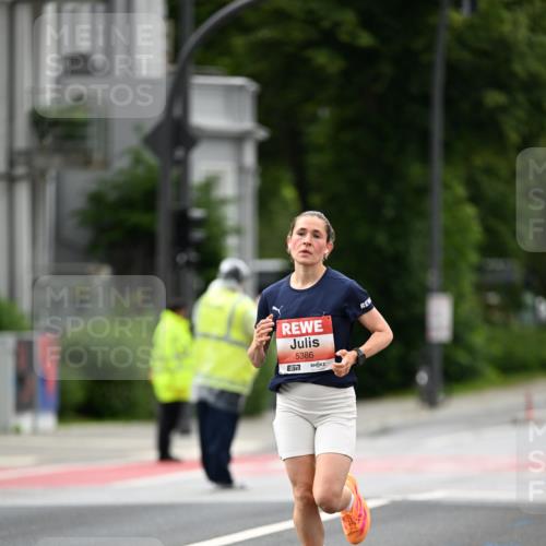 14.06.2026 - REWE Women's Run Dr. Thomas Lammeyer http://msf.ph/oto/9776983 14.06.2026 10:39:07 Laufen 5386, 57 meine-sportfotos.de