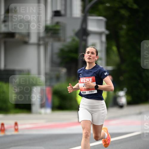 14.06.2026 - REWE Women's Run Dr. Thomas Lammeyer http://msf.ph/oto/9776988 14.06.2026 10:39:08 Laufen 5386, 57 meine-sportfotos.de