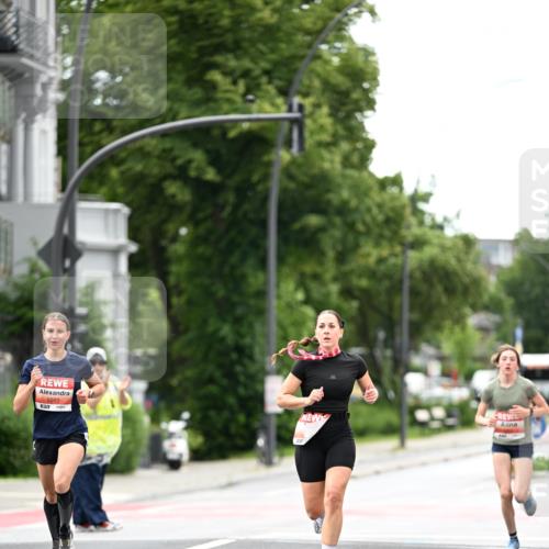 14.06.2026 - REWE Women's Run Dr. Thomas Lammeyer http://msf.ph/oto/9777002 14.06.2026 10:39:14 Laufen 5263 meine-sportfotos.de
