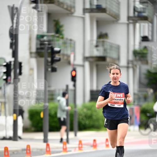 14.06.2026 - REWE Women's Run Dr. Thomas Lammeyer http://msf.ph/oto/9777009 14.06.2026 10:39:16 Laufen 5263, 7 meine-sportfotos.de