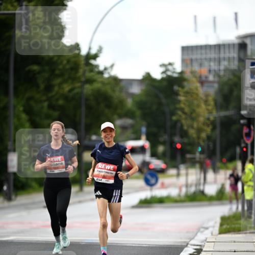 14.06.2026 - REWE Women's Run Dr. Thomas Lammeyer http://msf.ph/oto/9777035 14.06.2026 10:39:23 Laufen 5007, 57 meine-sportfotos.de