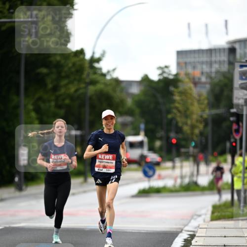 14.06.2026 - REWE Women's Run Dr. Thomas Lammeyer http://msf.ph/oto/9777039 14.06.2026 10:39:23 Laufen 5007, 51 meine-sportfotos.de