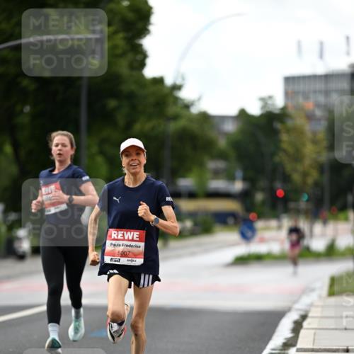 14.06.2026 - REWE Women's Run Dr. Thomas Lammeyer http://msf.ph/oto/9777055 14.06.2026 10:39:25 Laufen 5007, 51 meine-sportfotos.de