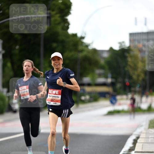14.06.2026 - REWE Women's Run Dr. Thomas Lammeyer http://msf.ph/oto/9777056 14.06.2026 10:39:25 Laufen 5007 meine-sportfotos.de